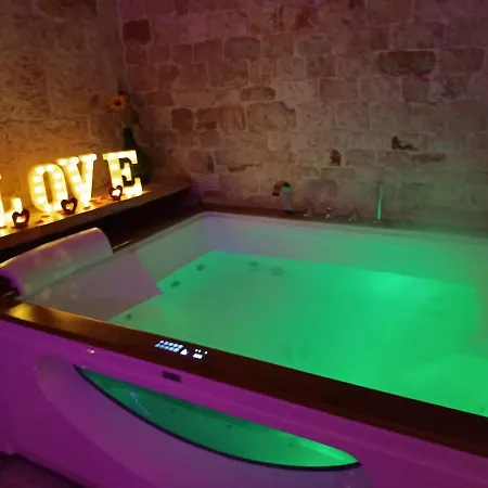 Love hotel Dream