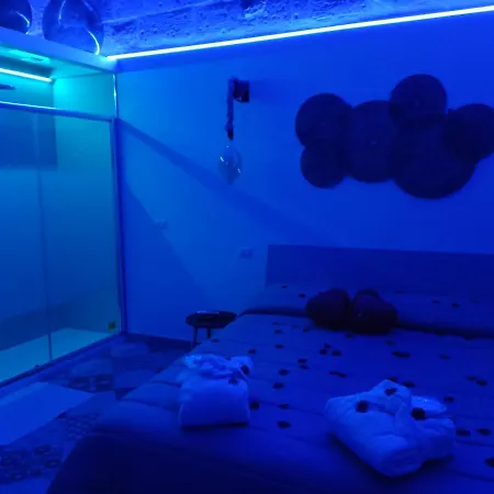 Dream Love hotel